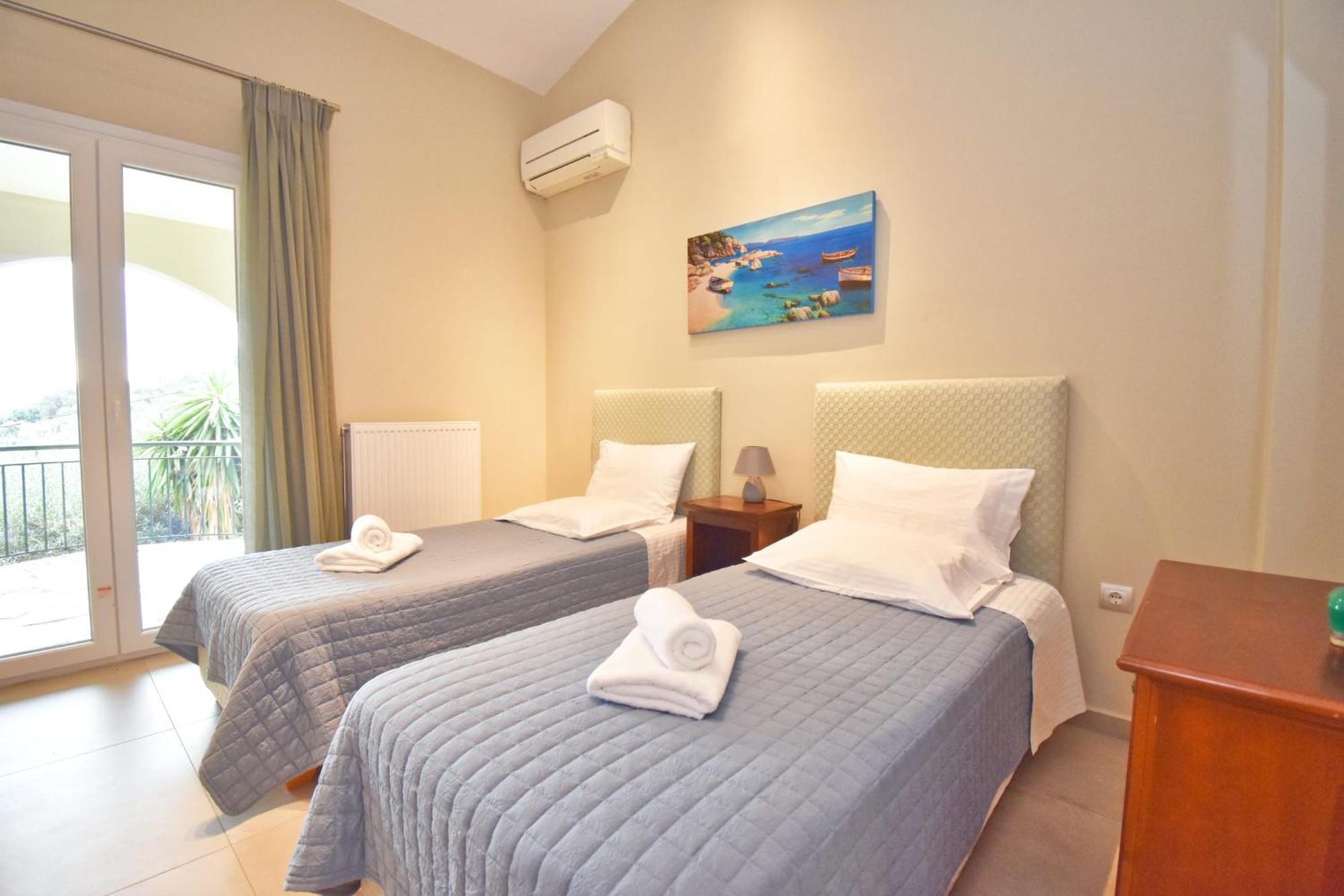 Villa Nitsa Signature Villa In Exquisite Northeastern Corfu Greece ニサキオン エクステリア 写真